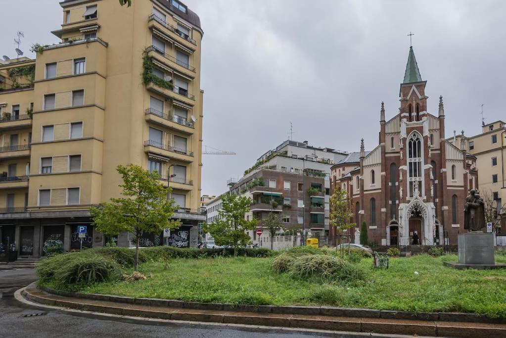 Youhosty - Lepetit 3 Milano Eksteriør billede
